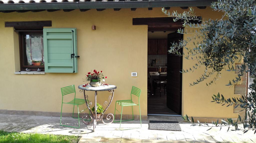 Casa La Quiete Villa Torgiano Luaran gambar