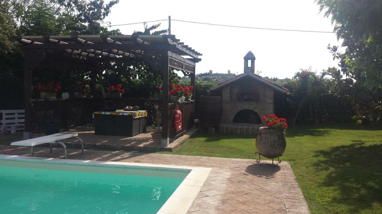 Casa La Quiete Villa Torgiano Luaran gambar